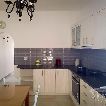 Kastro Elegant House * Síkinos